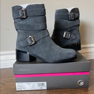 Womens Vince Camuto Sleek Boots Ankle Moto Boots Brand New Never Worn NIB